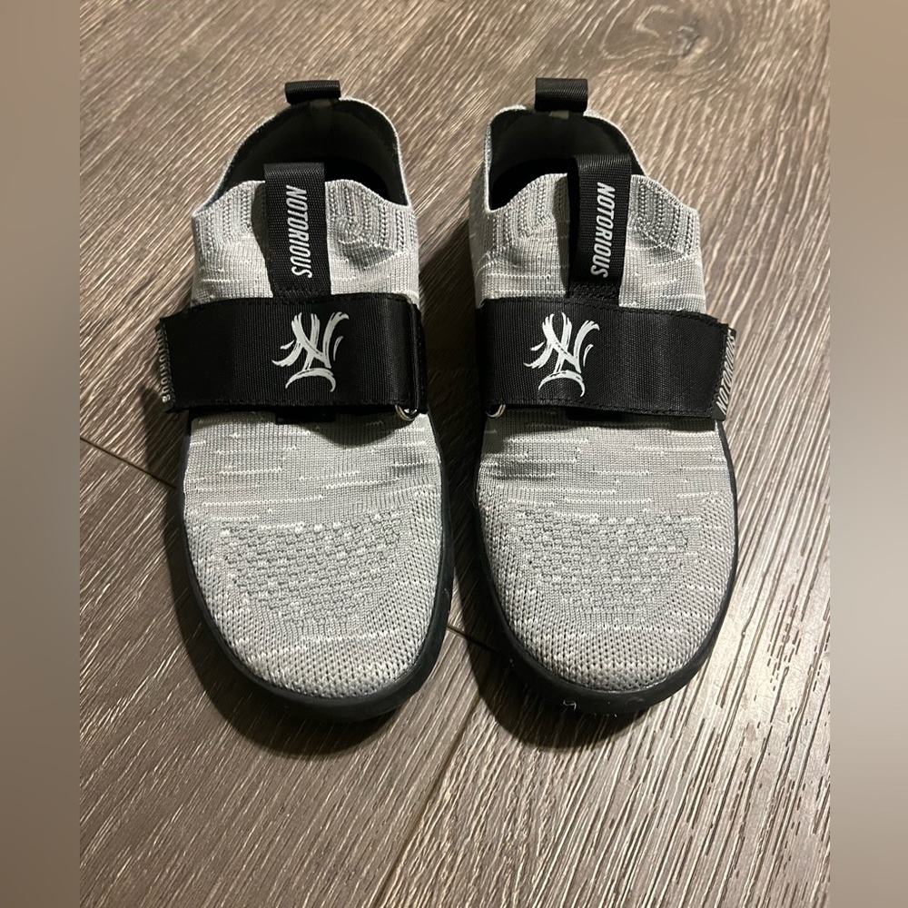 Notorious Lift Slippers